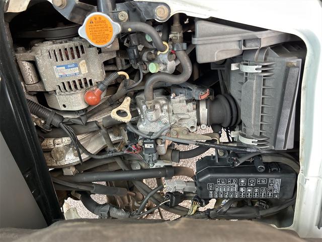 ミニキャブトラック 　軽トラック　ＭＴ　エアコン　冷蔵冷凍車（72枚目）