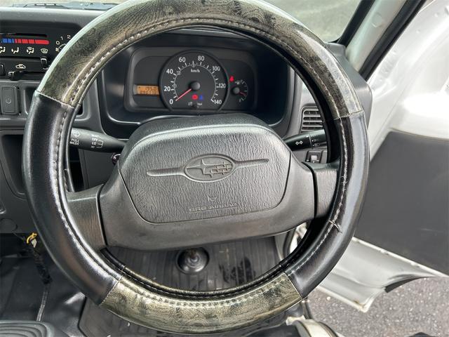 サンバートラック ＴＢ　４ＷＤ　軽トラック　ＭＴ　ナビ　エアコン　運転席エアバッグ（19枚目）