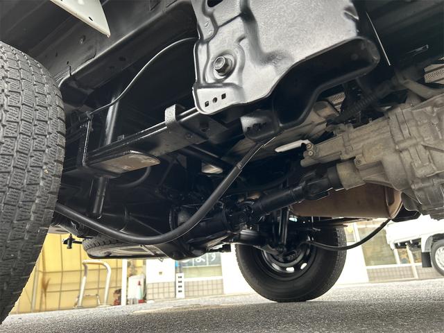 スーパーキャリイ Ｘ　４ＷＤ　軽トラック　ＭＴ　ナビ　キーレスエントリー　エアコン　パワーステアリング　パワーウィンドウ　運転席エアバッグ　助手席エアバッグ（48枚目）