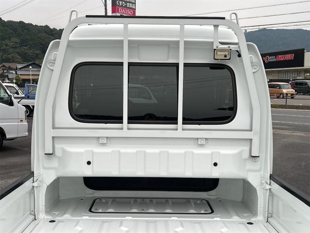 スーパーキャリイ Ｘ　４ＷＤ　軽トラック　ＭＴ　ナビ　キーレスエントリー　エアコン　パワーステアリング　パワーウィンドウ　運転席エアバッグ　助手席エアバッグ（65枚目）