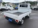 サンバートラック ＴＢ　４ＷＤ　軽トラック　ＭＴ　ナビ　エアコン　運転席エアバッグ（5枚目）