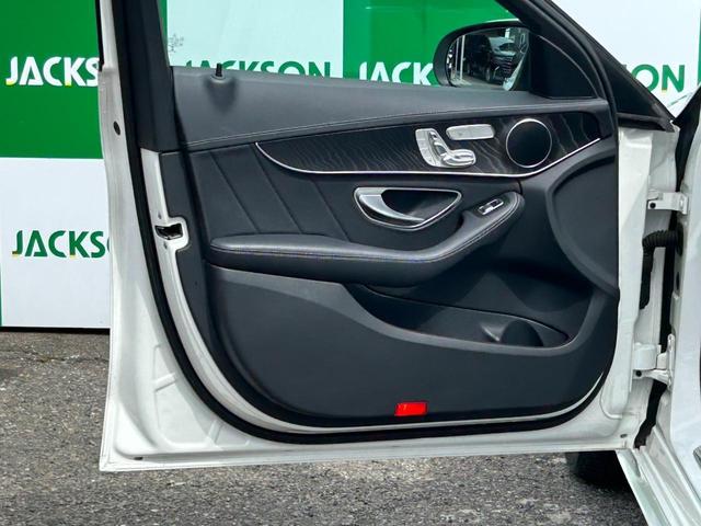Ｃクラスステーションワゴン Ｃ２２０ｄ　ステーションワゴン　スポーツ　６カ月保証付き　黒革　純ナビ　クルーズコントロール　パワーシート　純正１８ＡＷ　電動リアゲート　Ｂｌｕｅｔｏｏｔｈ　バックカメラ　ＴＶ　シートヒーター　アンビエントライト３色　ルーフレール（22枚目）