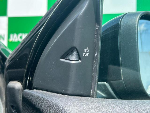 Ｖ４０ クロスカントリー　Ｄ４　キネティック　６カ月保証付き　後期　Ｂカメラ　Ｂｌｕｅｔｏｏｔｈ　社外ＡＷ　純正ナビ　ＣＤ　ＡＡＣ　プッシュスタート　クルーズコントロール　ルーフレール　ＵＳＢポート　ＦＭ・ＡＭ　ＢＬＩＳ　リアフォグライト（40枚目）