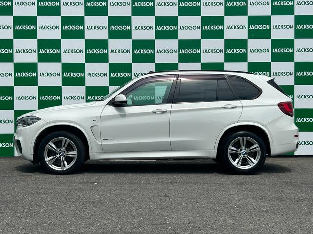 Ｘ５ ｘＤｒｉｖｅ　３５ｄ　Ｍスポーツ　パノラマルーフ　ブルートゥースオーディオ　電動リアゲートバックカメラ　ＴＶ　純正ナビ　パワーシート　パドルシフト（5枚目）