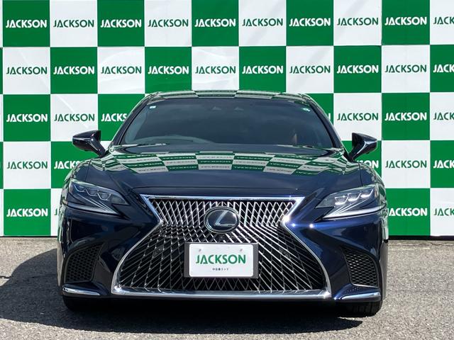 ＬＳ ＬＳ５００ｈ　エグゼクティブ　マークレビンソン　茶革　３眼ヘッドライト　リアエンターテインメントシステム　パノラミックビューモニター　Ｂｌｕｅｔｏｏｔｈ　ＴＶ　ＨＵＤ　後席モニター　前席シートＨ　シートクーラー　電動リアゲート（6枚目）