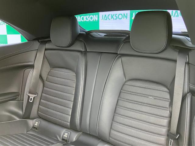 Ｃクラス Ｃ１８０カブリオレスポーツ　赤幌　電動オープン　純正ナビ　バックカメラ　Ｂｌｕｅｔｏｏｔｈ　ＬＥＤヘッドライト　純正１９ＡＷ　黒革　メモリー付きパワーシート　シートヒーター　レーンキープアシスト　ＥＴＣ　パドルシフト（45枚目）