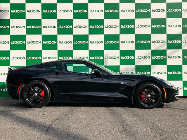 シボレーコルベット ベースグレード ディーラー車 BOSEサウンド ヘッドアップディスプレイ バックカメラ Bluetooth シートヒーター ベンチレーション パドルシフト(4枚目)