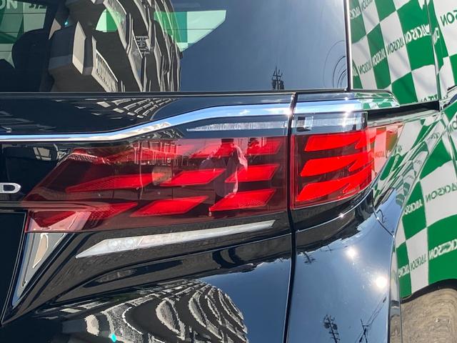 アルファード Ｚ　左右独立ムーンルーフ　ユニバーサルステップ　Ａｐｐｌｅｃａｒｐｌａｙ　フリップダウンモニター　電動リアゲート　３６０度カメラ　ベンチレーション　シートヒーター　デジタルインナーミラー　純正ＡＷ（15枚目）