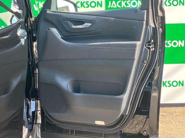 アルファード Ｚ　左右独立ムーンルーフ　ユニバーサルステップ　Ａｐｐｌｅｃａｒｐｌａｙ　フリップダウンモニター　電動リアゲート　３６０度カメラ　ベンチレーション　シートヒーター　デジタルインナーミラー　純正ＡＷ（18枚目）