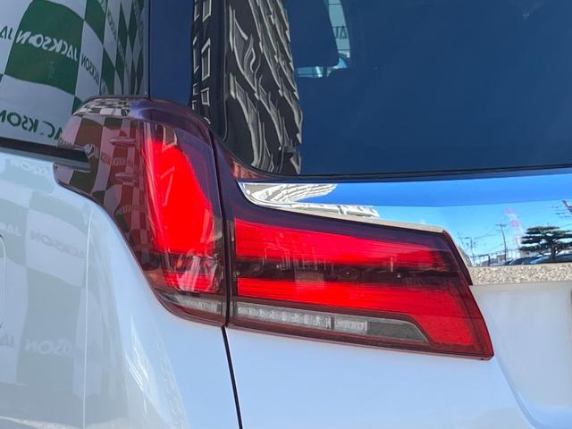 アルファード 2.5S Cパッケージ サンルーフ デジタルインナーミラー フリップダウンモニター 3眼ヘッドライト 電動リアゲート Bluetooth TV バックカメラ ベンチレーション シートヒーター ステアリングヒーター(15枚目)