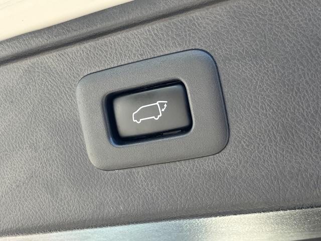 アルファード 2.5S Cパッケージ サンルーフ デジタルインナーミラー フリップダウンモニター 3眼ヘッドライト 電動リアゲート Bluetooth TV バックカメラ ベンチレーション シートヒーター ステアリングヒーター(22枚目)