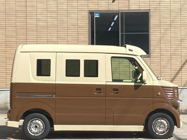 エブリイ ＰＡ　ハイルーフ　フレンチバス仕様　オートマ車　軽自動車　フレンチバス仕様　アイブロー付　内外装カスタム　レトロバス　両側スライドドア　革調シートカバー　メモリーナビ　地デジＴＶ　Ｂｌｕｅｔｏｏｔｈ音楽　ＥＴＣ　移動販売車　キャルカスタム　軽自動車　オートマ（5枚目）