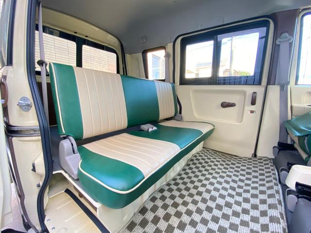 エブリイ ＰＡ　ハイルーフ　フレンチバス仕様　オートマ車　軽自動車　フレンチバス仕様　アイブロー付　内外装カスタム　レトロバス　両側スライドドア　革調シートカバー　メモリーナビ　地デジＴＶ　Ｂｌｕｅｔｏｏｔｈ音楽　ＥＴＣ　移動販売車　キャルカスタム　軽自動車　オートマ（17枚目）