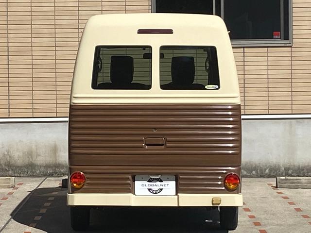 エブリイ ＰＡ　ハイルーフ　フレンチバス仕様　オートマ車　軽自動車　フレンチバス仕様　アイブロー付　内外装カスタム　レトロバス　両側スライドドア　革調シートカバー　メモリーナビ　地デジＴＶ　Ｂｌｕｅｔｏｏｔｈ音楽　ＥＴＣ　移動販売車　キャルカスタム　軽自動車　オートマ（32枚目）