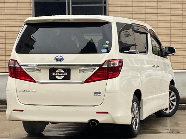 アルファードハイブリッド ＳＲプレミアムシートパッケージ　後期型　ハイブリット　４ＷＤ　サンルーフ　専用黒革　ケンスタイルエアロ　メーカーナビ　リアエンターテイメント　バックカメラ　ＴＶ　ＣＤ／ＤＶＤ　ＢＴ音楽　ＥＴＣ　プレミアムサウンド　両側パワスラ　パワーバックドア　純正フロアマット（63枚目）