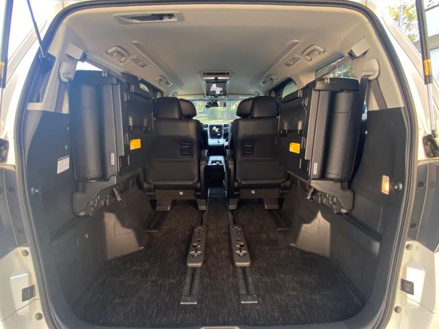 ヴェルファイア 3.5ZGエディション 後期型 黒本革シート アルパインナビ アルパイン後席モニター バックカメラ 地デジTV CD/DVD 走行中視聴OK Bluetooth音楽 ETC シートヒーター 両側パワスラ パワーバックドア クリアランスソナー クルーズコントロール(18枚目)