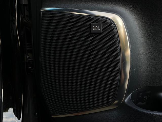 ヴェルファイア ３．５エグゼクティブラウンジＺ　サンルーフ　黒革　モデリスタ　フルエアロ／２０インチＡＷ／２本出マフラー　３眼ＬＥＤヘッド　メーカーナビ　リアエンターテイメント　ＪＢＬサウンド　パノラミックビューモニター　ＴＶ　ＣＤ／ＤＶＤ　ＢＴ音楽　ＥＴＣ　人気の安全装備（14枚目）