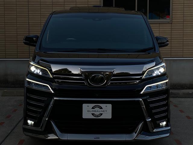ヴェルファイア ３．５エグゼクティブラウンジＺ　サンルーフ　黒革　モデリスタ　フルエアロ／２０インチＡＷ／２本出マフラー　３眼ＬＥＤヘッド　メーカーナビ　リアエンターテイメント　ＪＢＬサウンド　パノラミックビューモニター　ＴＶ　ＣＤ／ＤＶＤ　ＢＴ音楽　ＥＴＣ　人気の安全装備（19枚目）