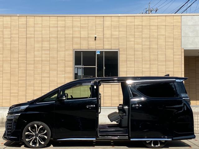 ヴェルファイア ３．５エグゼクティブラウンジＺ　サンルーフ　黒革　モデリスタ　フルエアロ／２０インチＡＷ／２本出マフラー　３眼ＬＥＤヘッド　メーカーナビ　リアエンターテイメント　ＪＢＬサウンド　パノラミックビューモニター　ＴＶ　ＣＤ／ＤＶＤ　ＢＴ音楽　ＥＴＣ　人気の安全装備（36枚目）