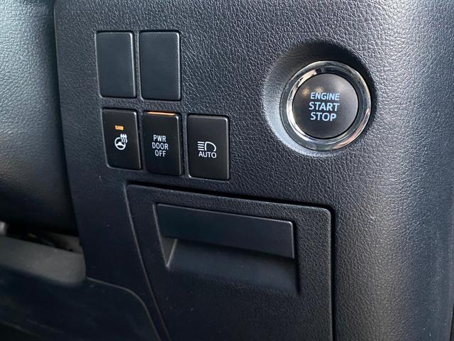 ヴェルファイア ３．５エグゼクティブラウンジＺ　サンルーフ　黒革　モデリスタ　フルエアロ／２０インチＡＷ／２本出マフラー　３眼ＬＥＤヘッド　メーカーナビ　リアエンターテイメント　ＪＢＬサウンド　パノラミックビューモニター　ＴＶ　ＣＤ／ＤＶＤ　ＢＴ音楽　ＥＴＣ　人気の安全装備（45枚目）