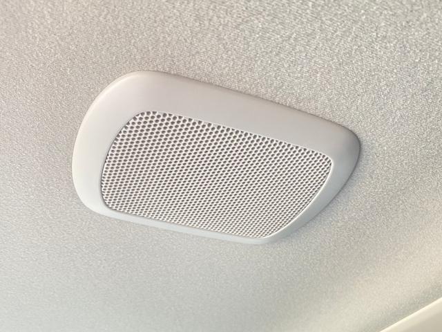 ヴェルファイア ３．５ＺＧエディション後期　サンルーフ　エグゼクティブシート　アドミレイションエアロ　マーベリック２０インチＡＷ　マフラー　ＴＥＩＮ車高調　メーカーナビ　リアエンターテイメント　バックカメラ　ＴＶ　ＣＤ／ＤＶＤ　ＢＴ音楽　ＥＴＣ　両側パワスラ　パワーバックドア（13枚目）