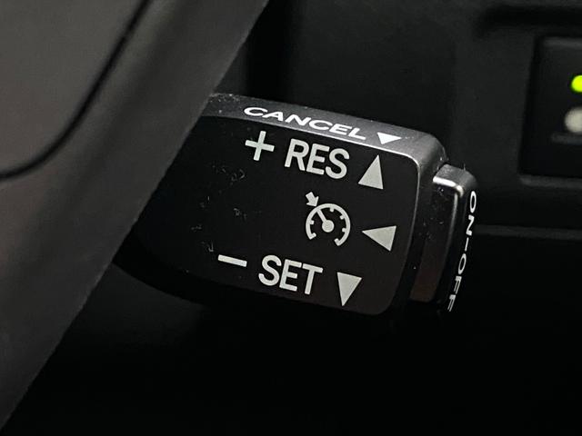 ヴェルファイア ３．５ＺＧエディション後期　サンルーフ　エグゼクティブシート　アドミレイションエアロ　マーベリック２０インチＡＷ　マフラー　ＴＥＩＮ車高調　メーカーナビ　リアエンターテイメント　バックカメラ　ＴＶ　ＣＤ／ＤＶＤ　ＢＴ音楽　ＥＴＣ　両側パワスラ　パワーバックドア（16枚目）