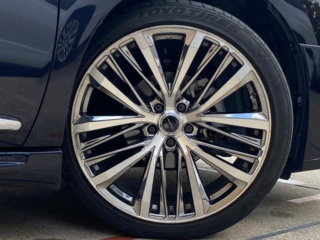 ハリアーハイブリッド プレミアムアドバンスドパッケージ サンルーフ M’Zスピード フルエアロ/4本出マフラー 21インチAW ヴァレンティテール メーカーナビ パノラミックビューモニター TV CD/DVD 走行中OK BT音楽 ETC JBLサウンド パワーバックドア 4WD(5枚目)