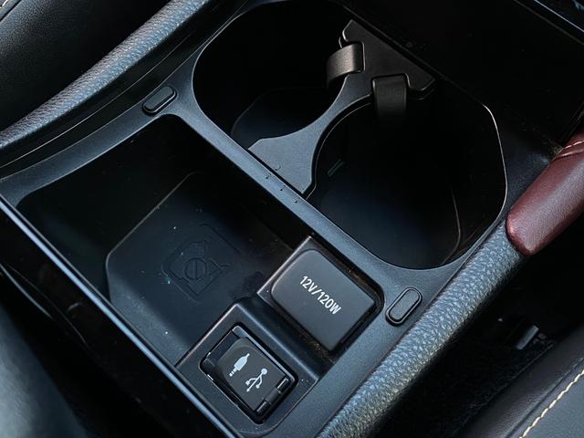 ハリアーハイブリッド プレミアムアドバンスドパッケージ サンルーフ M’Zスピード フルエアロ/4本出マフラー 21インチAW ヴァレンティテール メーカーナビ パノラミックビューモニター TV CD/DVD 走行中OK BT音楽 ETC JBLサウンド パワーバックドア 4WD(42枚目)