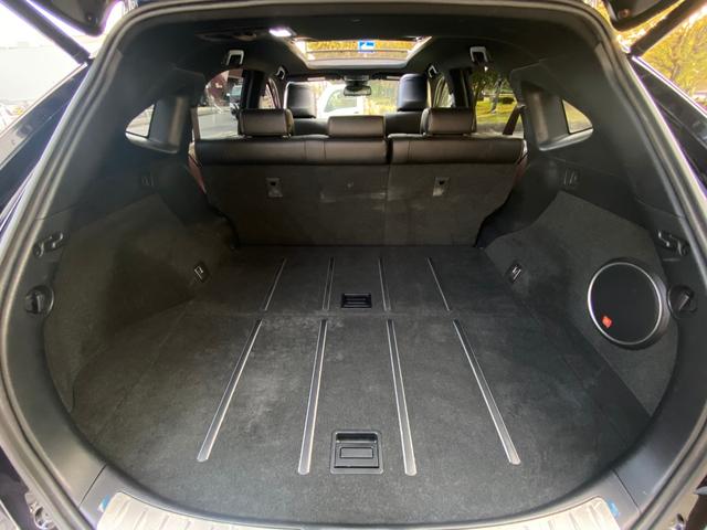 ハリアーハイブリッド プレミアムアドバンスドパッケージ サンルーフ M’Zスピード フルエアロ/4本出マフラー 21インチAW ヴァレンティテール メーカーナビ パノラミックビューモニター TV CD/DVD 走行中OK BT音楽 ETC JBLサウンド パワーバックドア 4WD(43枚目)