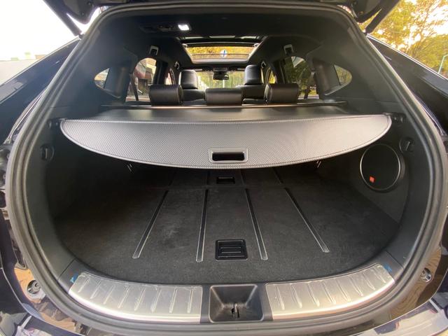 ハリアーハイブリッド プレミアムアドバンスドパッケージ サンルーフ M’Zスピード フルエアロ/4本出マフラー 21インチAW ヴァレンティテール メーカーナビ パノラミックビューモニター TV CD/DVD 走行中OK BT音楽 ETC JBLサウンド パワーバックドア 4WD(44枚目)