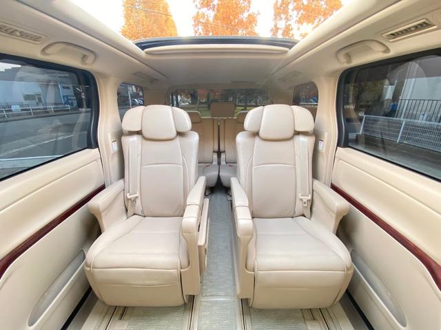 アルファード ３５０ＧＬパッケージ　サンルーフ　本革シート　３．８万キロ　マルチフォルケッタ１８ＡＷ　ＲＳＲローダウンサス　純正ナビ　後席モニター　バックカメラ　ＴＶ　ＣＤ／ＤＶＤ　ＢＴ音楽　ＥＴＣ　両側パワスラ　パワーバックドア　クルーズコントロール　クリアランスソナー（24枚目）