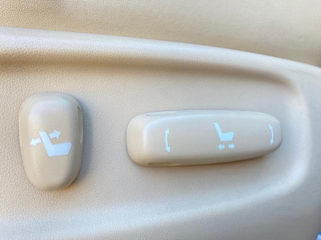 アルファード ３５０ＧＬパッケージ　サンルーフ　本革シート　３．８万キロ　マルチフォルケッタ１８ＡＷ　ＲＳＲローダウンサス　純正ナビ　後席モニター　バックカメラ　ＴＶ　ＣＤ／ＤＶＤ　ＢＴ音楽　ＥＴＣ　両側パワスラ　パワーバックドア　クルーズコントロール　クリアランスソナー（43枚目）