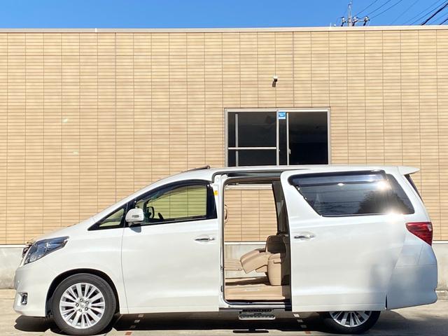 アルファード ３５０ＧＬパッケージ　後期　４ＷＤ　２．９万キロ　サンルーフ　本革シート　モデリスタ電動サイドステップ　メーカーナビ　リアエンターテイメント　パノラミックビューモニター　ＴＶ　ＣＤ／ＤＶＤ　ＢＴ音楽　ＥＴＣ　プレミアムサウンド　両側パワスラ　パワーバックドア（7枚目）