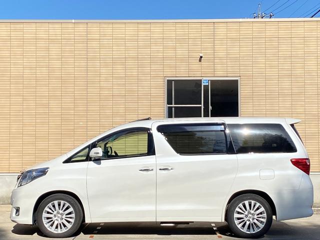 アルファード ３５０ＧＬパッケージ　後期　４ＷＤ　２．９万キロ　サンルーフ　本革シート　モデリスタ電動サイドステップ　メーカーナビ　リアエンターテイメント　パノラミックビューモニター　ＴＶ　ＣＤ／ＤＶＤ　ＢＴ音楽　ＥＴＣ　プレミアムサウンド　両側パワスラ　パワーバックドア（9枚目）