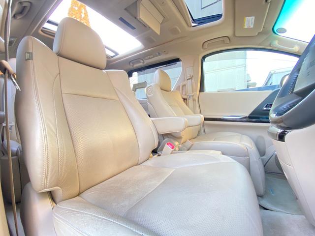 アルファード ３５０ＧＬパッケージ　後期　４ＷＤ　２．９万キロ　サンルーフ　本革シート　モデリスタ電動サイドステップ　メーカーナビ　リアエンターテイメント　パノラミックビューモニター　ＴＶ　ＣＤ／ＤＶＤ　ＢＴ音楽　ＥＴＣ　プレミアムサウンド　両側パワスラ　パワーバックドア（42枚目）