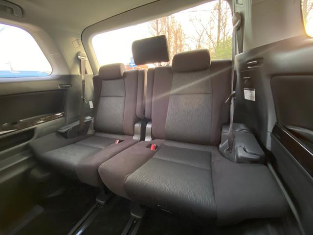 ヴェルファイア ３．５ＺＧエディション　後期型　４ＷＤ　純正エアロ　エグゼクティブシート　トヨタ純正ナビ／１１インチ後席モニター　バックカメラ　ＴＶ　ＣＤ／ＤＶＤ　走行中視聴ＯＫ　Ｂｌｕｅｔｏｏｔｈ音楽　ＥＴＣ　クルコント　前後ソナー　両側パワスラ　パワーバックドア（49枚目）