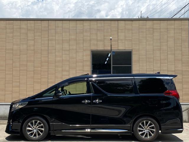 アルファード 3.5エグゼクティブラウンジ サンルーフ 黒本革 モデリスタ フルエアロ メーカーナビ リアエンターテイメント JBLサウンド パノラミックビューモニター TV CD/DVD 走行中OK BT音楽 ETC 両側パワスラ パワーバックドア トヨタセーフティーセンス(6枚目)