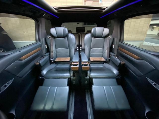アルファード 3.5エグゼクティブラウンジ サンルーフ 黒本革 モデリスタ フルエアロ メーカーナビ リアエンターテイメント JBLサウンド パノラミックビューモニター TV CD/DVD 走行中OK BT音楽 ETC 両側パワスラ パワーバックドア トヨタセーフティーセンス(8枚目)