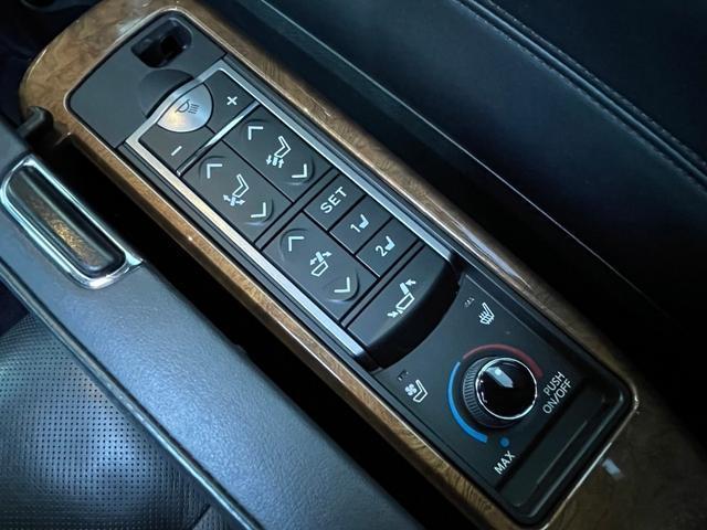 アルファード 3.5エグゼクティブラウンジ サンルーフ 黒本革 モデリスタ フルエアロ メーカーナビ リアエンターテイメント JBLサウンド パノラミックビューモニター TV CD/DVD 走行中OK BT音楽 ETC 両側パワスラ パワーバックドア トヨタセーフティーセンス(9枚目)