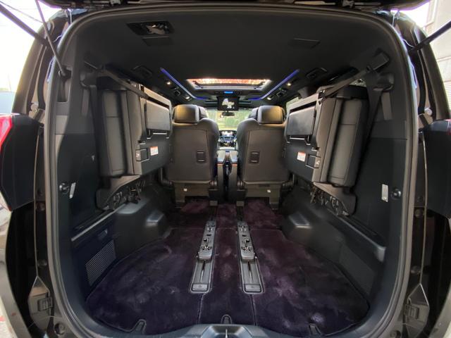 アルファード 3.5エグゼクティブラウンジ サンルーフ 黒本革 モデリスタ フルエアロ メーカーナビ リアエンターテイメント JBLサウンド パノラミックビューモニター TV CD/DVD 走行中OK BT音楽 ETC 両側パワスラ パワーバックドア トヨタセーフティーセンス(18枚目)