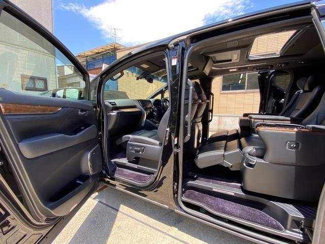 アルファード 3.5エグゼクティブラウンジ サンルーフ 黒本革 モデリスタ フルエアロ メーカーナビ リアエンターテイメント JBLサウンド パノラミックビューモニター TV CD/DVD 走行中OK BT音楽 ETC 両側パワスラ パワーバックドア トヨタセーフティーセンス(43枚目)