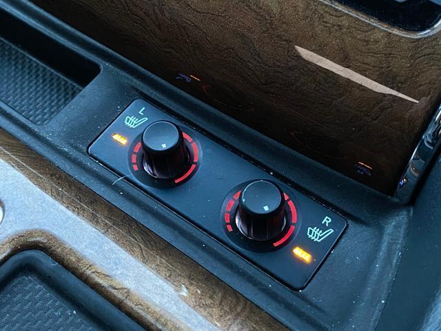 アルファード 3.5エグゼクティブラウンジ サンルーフ 黒本革 モデリスタ フルエアロ メーカーナビ リアエンターテイメント JBLサウンド パノラミックビューモニター TV CD/DVD 走行中OK BT音楽 ETC 両側パワスラ パワーバックドア トヨタセーフティーセンス(55枚目)