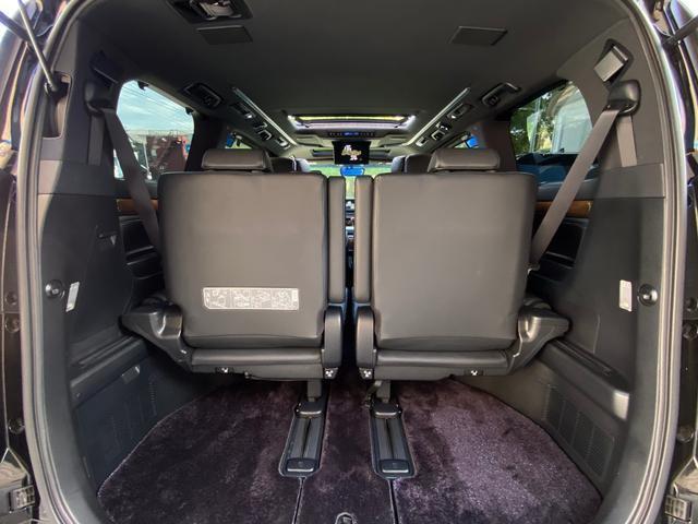 アルファード 3.5エグゼクティブラウンジ サンルーフ 黒本革 モデリスタ フルエアロ メーカーナビ リアエンターテイメント JBLサウンド パノラミックビューモニター TV CD/DVD 走行中OK BT音楽 ETC 両側パワスラ パワーバックドア トヨタセーフティーセンス(61枚目)