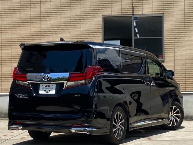 アルファード 3.5エグゼクティブラウンジ サンルーフ 黒本革 モデリスタ フルエアロ メーカーナビ リアエンターテイメント JBLサウンド パノラミックビューモニター TV CD/DVD 走行中OK BT音楽 ETC 両側パワスラ パワーバックドア トヨタセーフティーセンス(63枚目)