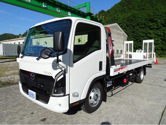 タイタントラック  積載車 セーフティローダー 車載専用車 3350kg積載 ワイド 荷台長5.7m 古河ユニック NEO5 ウインチ ラジコン付 エルフOEM AT車(3枚目)