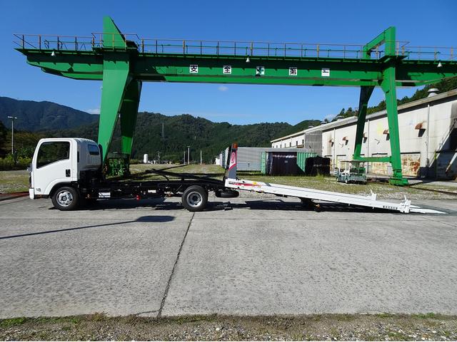 タイタントラック  積載車 セーフティローダー 車載専用車 3350kg積載 ワイド 荷台長5.7m 古河ユニック NEO5 ウインチ ラジコン付 エルフOEM AT車(5枚目)