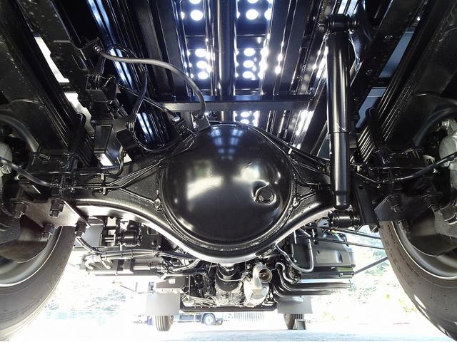 タイタントラック  積載車 セーフティローダー 車載専用車 3350kg積載 ワイド 荷台長5.7m 古河ユニック NEO5 ウインチ ラジコン付 エルフOEM AT車(9枚目)