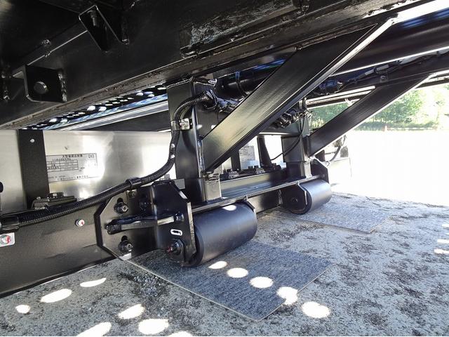 タイタントラック  積載車 セーフティローダー 車載専用車 3350kg積載 ワイド 荷台長5.7m 古河ユニック NEO5 ウインチ ラジコン付 エルフOEM AT車(29枚目)