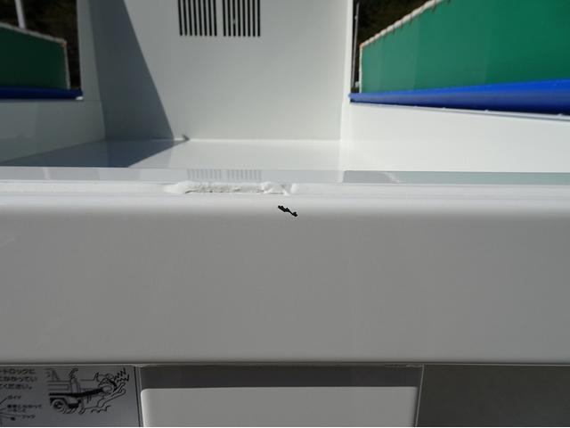 フォワード 　土砂ダンプ　電動コボレーン付　極東開発工業製　３．６トン積載　標準幅　ベッドレス　ショートキャブ　角底　強化一方開　容積約２．２４ｍ３　１９０馬力（71枚目）