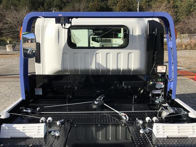 エルフトラック 　車両運搬車　スーパーセルフローダ　３トン積載　タダノ　ラジコン　ウインチ付　床上固縛装置　ワイド幅　全低床　荷台長５．７ｍ　９速ＡＭＴ　１５０馬力（14枚目）